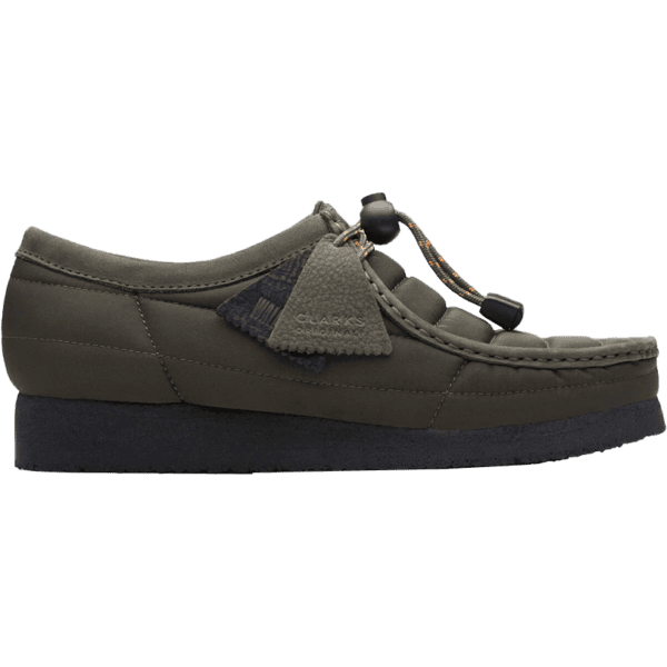 clarks shoes wallabee (khaki/quilted)