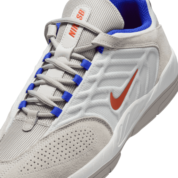 nike sb shoes vertebrae (summit white/cosmic clay/platinum)