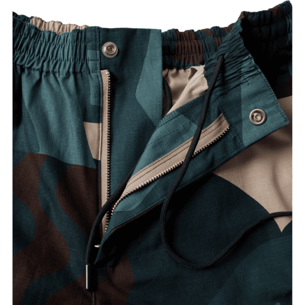 parra short cargo distorted camo (green)