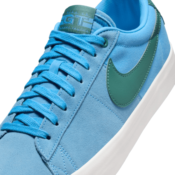 nike sb shoes zoom blazer low pro GT (university blue/bicoastal)