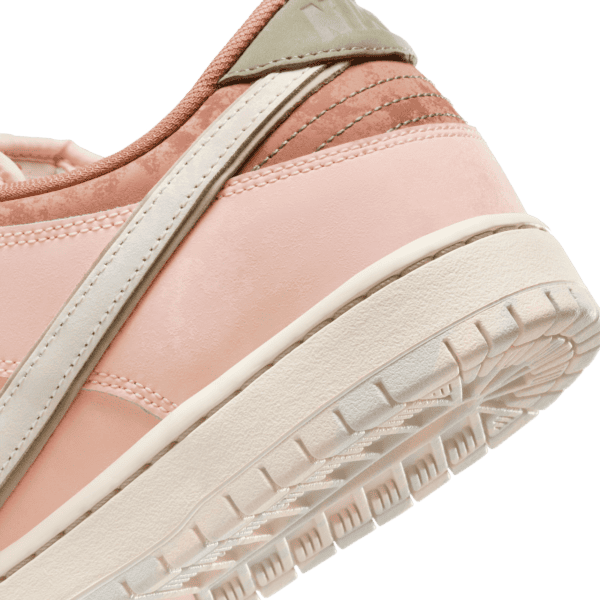 nike sb shoes dunk low pro premium trocadéro gardens