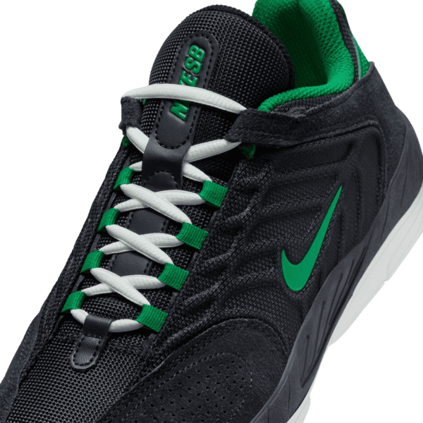 nike sb shoes vertebrae (black/malachite/black/summit white)