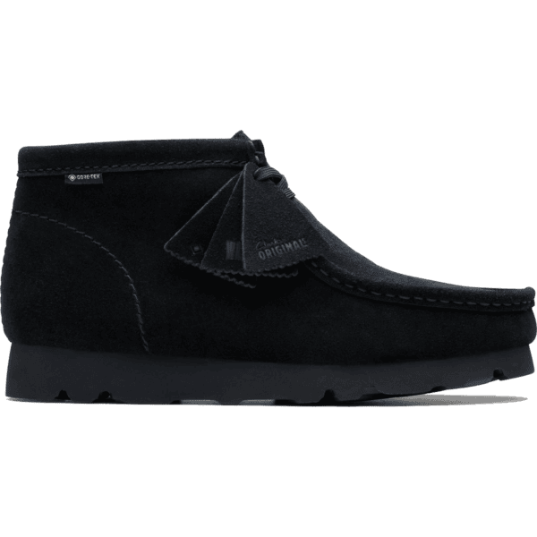 clarks shoes wallabee boot gore-tex (black/suede)