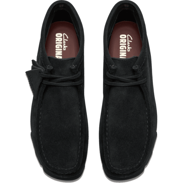 clarks shoes wallabee boot gore-tex (black/suede)