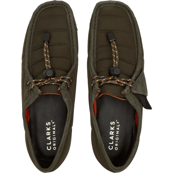 clarks shoes wallabee (khaki/quilted)