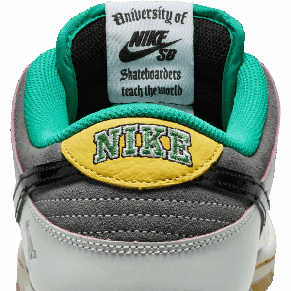 nike sb shoes dunk low pro qs csef white and black