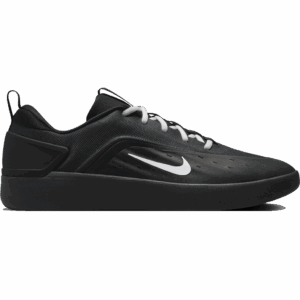 nike sb shoes zoom nyjah 4 (black/white/black/white)