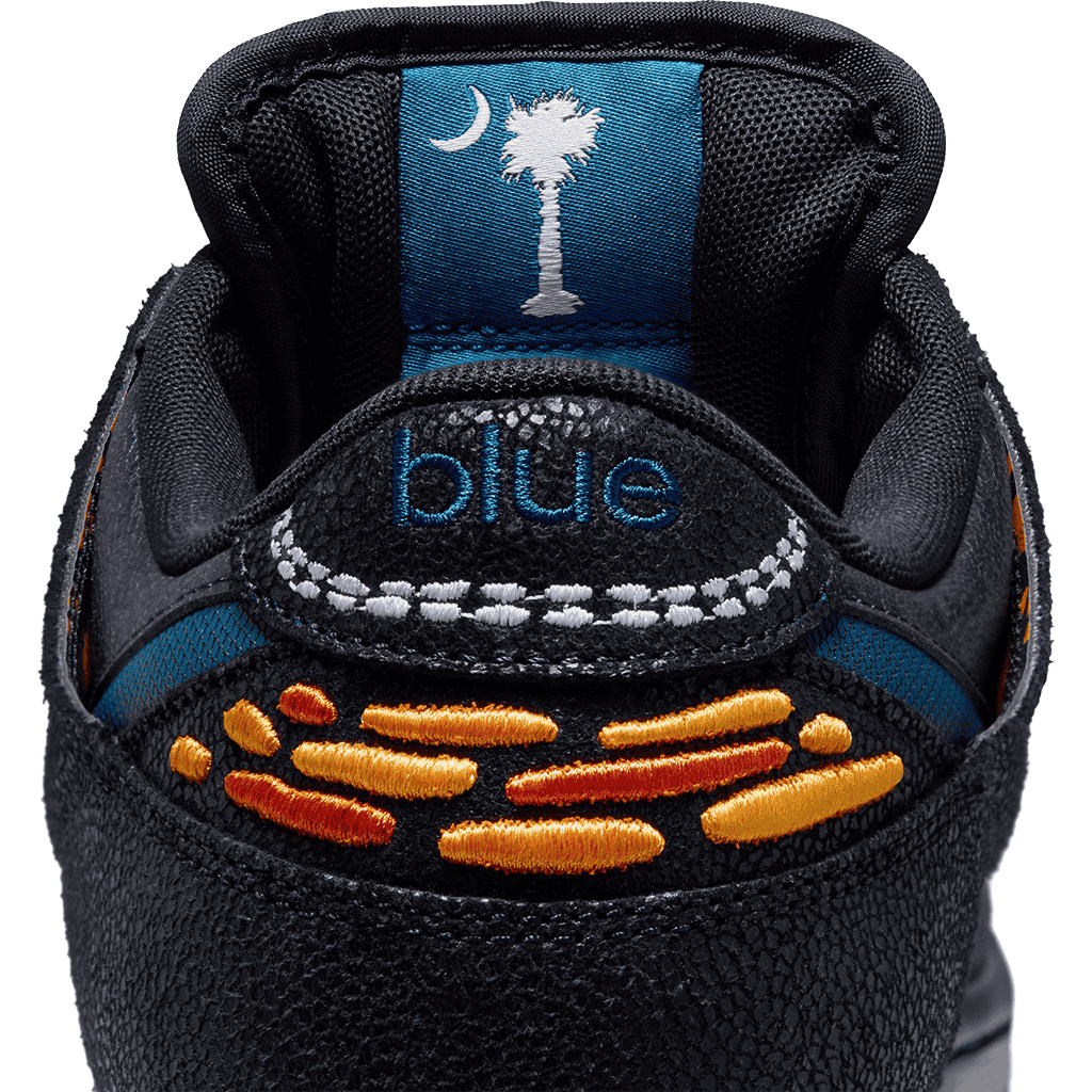nike sb shoes dunk low pro qs bluetile (damaged box) nike sb shoes dunk low pro qs bluetile (damaged box)