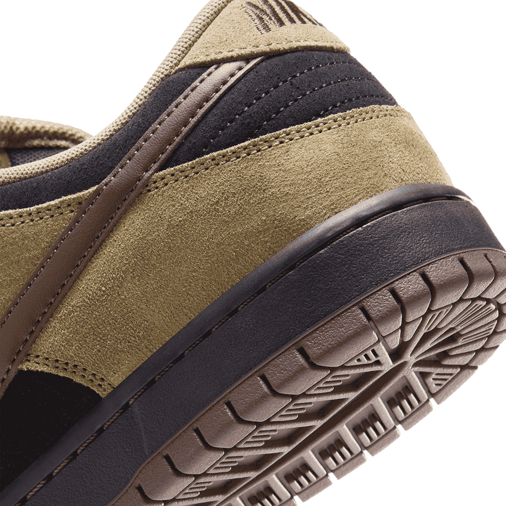 nike sb shoes dunk low pro (filbert/light chocolate) nike sb shoes dunk low pro (filbert/light chocolate)